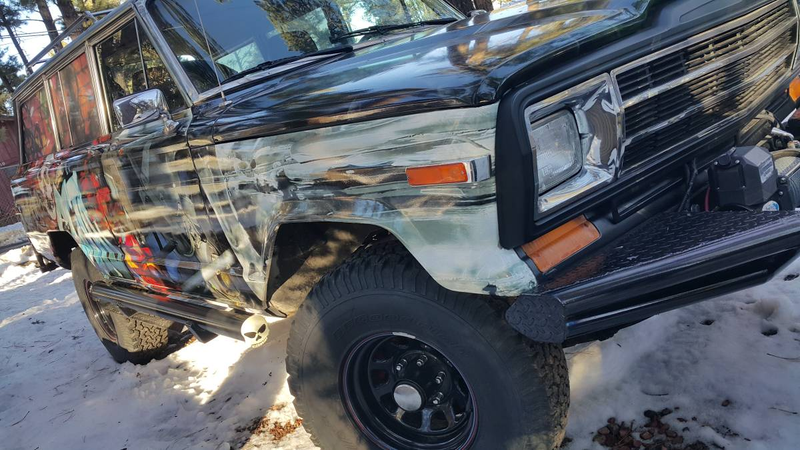 Illustration for article titled At $4,700, Is This 'Frame Up' Restoration 1989 Jeep Grand Wagoneer a Letdown?